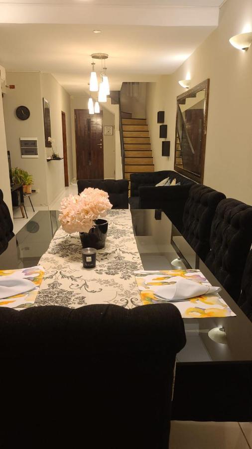 Departamento Amoblado Duplex Apartment อะซุนซิออง ภายนอก รูปภาพ